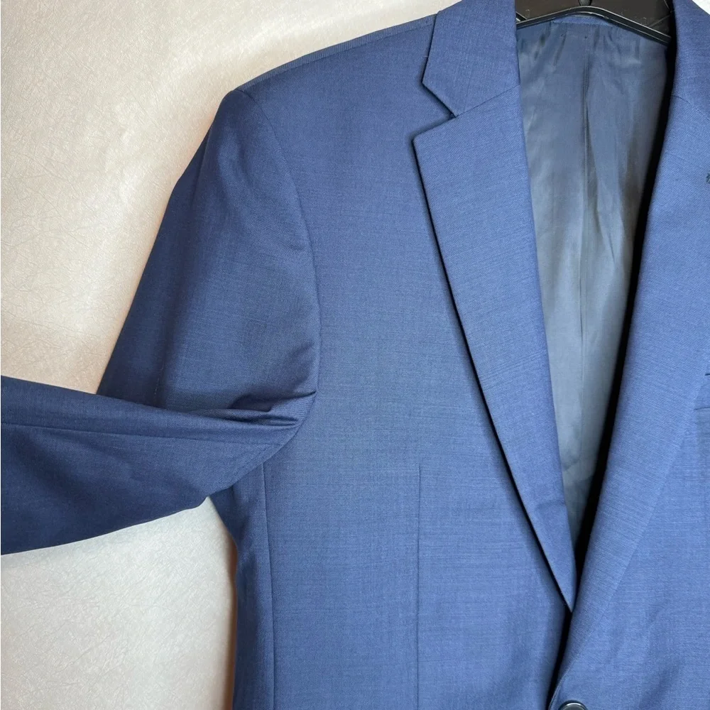 Calvin Klein Solid Blue 100% Wool Suit Suit Jacket Sport Coat 38R
